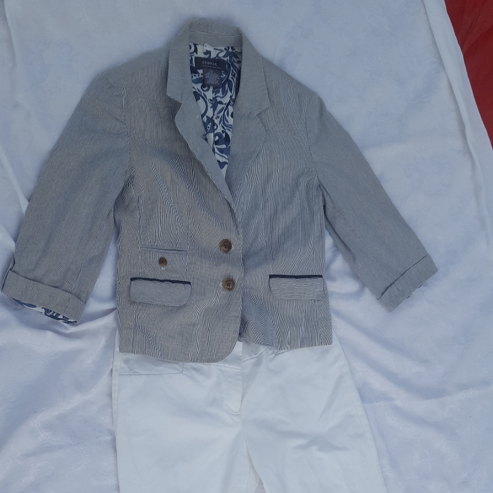Women's casual outfit